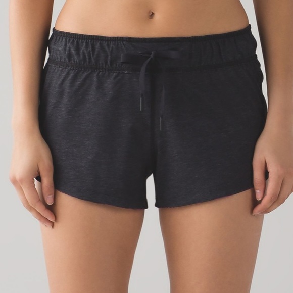 Lululemon Reversible Double Time Short (3") - Picture 11 of 11